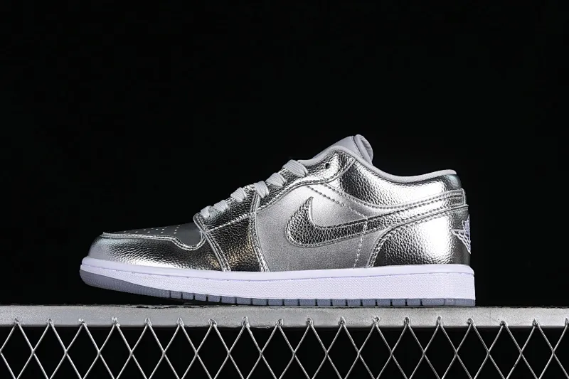 All categories Air Jordan Jordan series basketball shoes Air Jordan 1 Low Z version Air Jordan 1 Low "Metallic Silver" AJ1 Joe 1 liquid silver low-top cultural casual sneakers FN5030-001